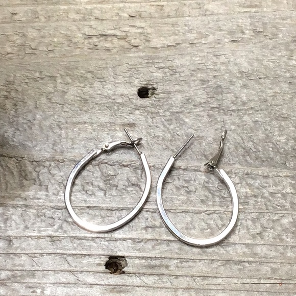 Jewelry - NEW!  Sleek Silver Tone Hoop Earrings!